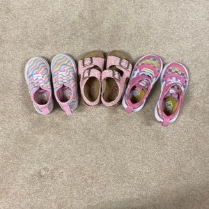 Girls shoes size 8 Vans